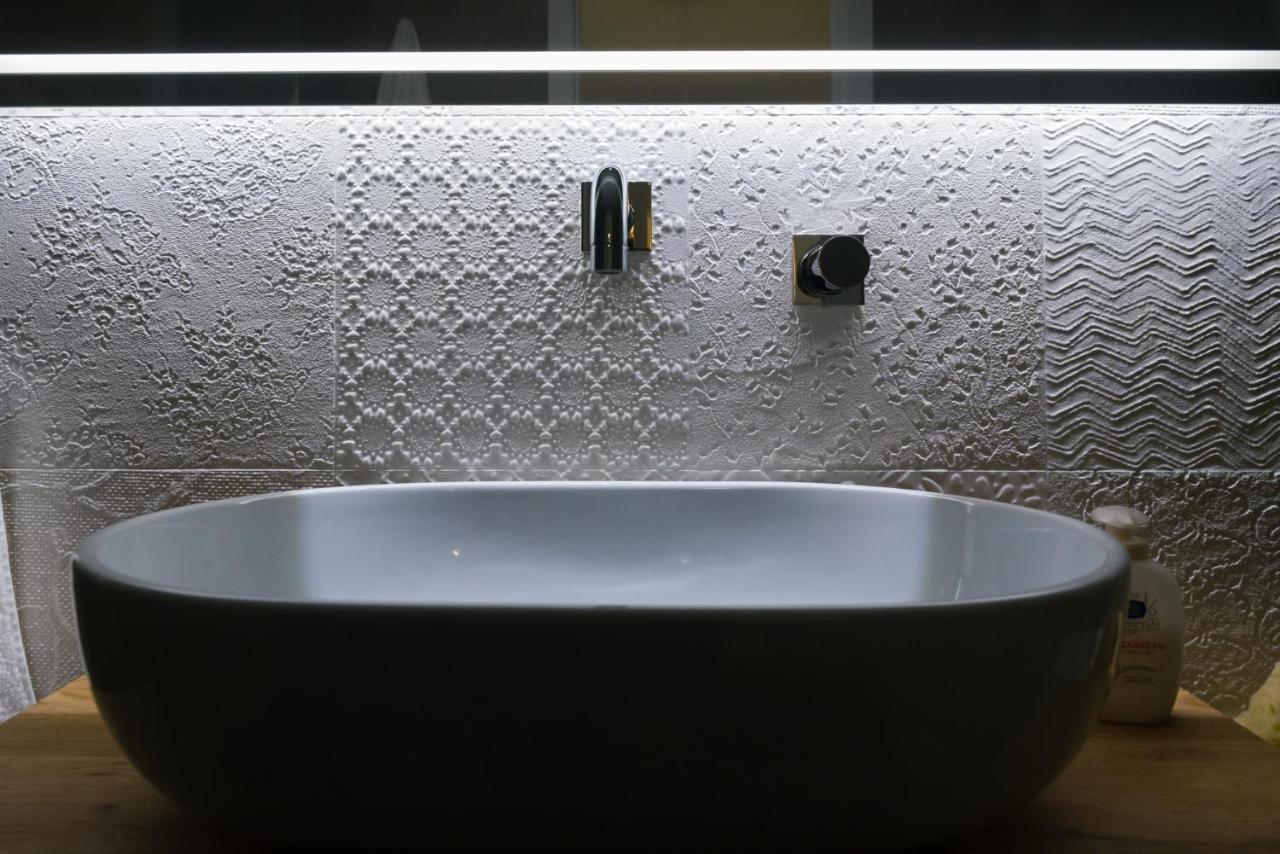 La Nassa Suites & Rooms มาซารา เดล วัลโล ภายนอก รูปภาพ