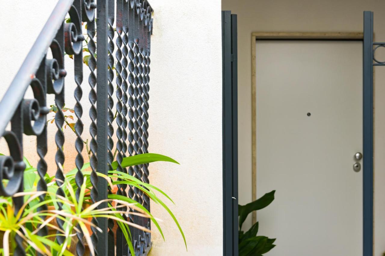 La Nassa Suites & Rooms มาซารา เดล วัลโล ภายนอก รูปภาพ
